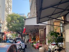 -溪岸路花鸟市场