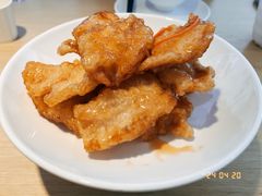 -关东小磨东北菜(上海长风大悦城店)