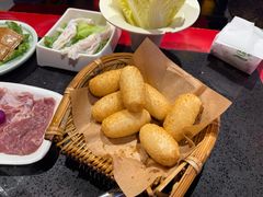 -宽板凳老灶火锅(台湾街店)