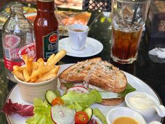 -Fern Forest Cafe