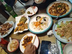 -鑫真味私房菜馆
