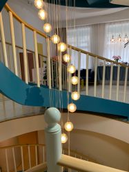 -新蝶变皮肤管理中心