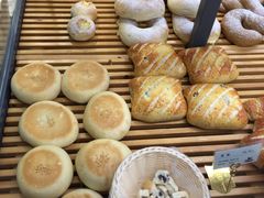 -焙丽拾光(麦凯乐直营店)