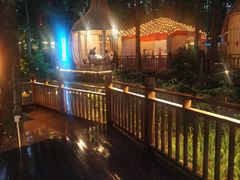 -二荆条·蜀鲜汇城市森林火锅