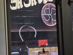 -肥肥虾庄·金牌油焖大虾(汉街SKP店)