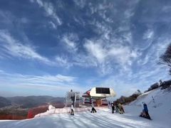 -鳌山滑雪度假区