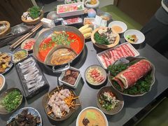 -楠小云·云南鲜菌·鲜牛自助火锅(九眼桥店)