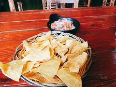 -Pistolera Mexican Cantina女枪手墨西哥餐厅(碧云路店)