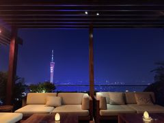 -广州柏悦酒店·悦吧·顶楼露天酒吧