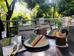 -ADO KAFE(大学城店)