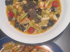-鸽子侯·家宴·平价海鲜(绿地店)