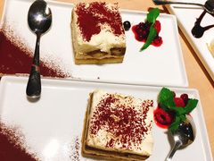 -必胜客(漕宝路店)