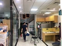 -中农大我爱我爱动物医院·核磁CT·猫病·24小时夜诊中心(石佛营店)