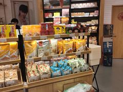 零售区-良品铺子(五角场万达店)