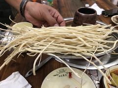 -撮一顿纳西铜火锅