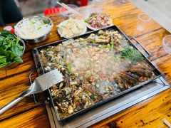 -湖南大姐特色铁板烧(城店路店)