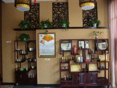 -莱蔻·圣灸堂·推拿艾灸(天山店)