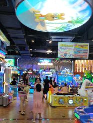 -卡通尼乐园(荟聚中心店)