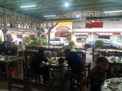 -四川小胡子海鲜(丁村万人海鲜广场店)