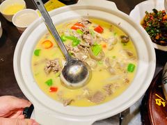 -湘潭九龙鱼头店(城南西路店)