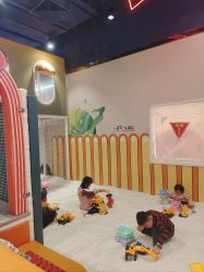 -LuckyStar幸运星家庭娱乐中心(东莞国贸店)