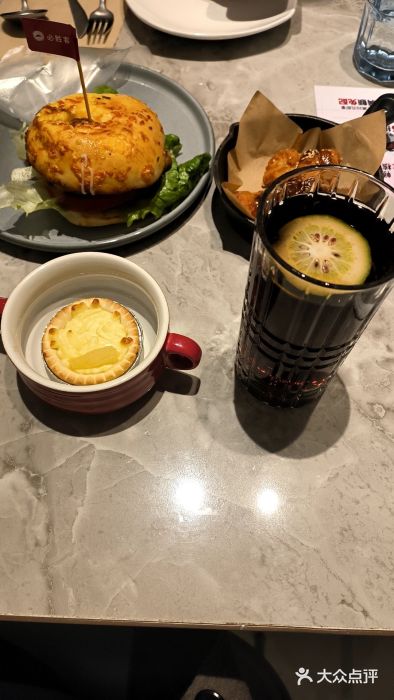 必胜客(余姚五彩城店PH店)图片