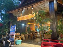 门面-抚仙湖生态石锅鱼野生菌(告庄店)