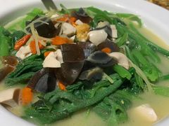 -牛头鱼庄·地道广西菜(西明店)
