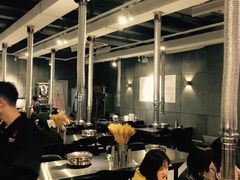 大堂-本炙炭烤·蒲烧活鳗料理店(金沙洲店)