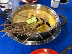-马路边边串串香(北苑旗舰店)