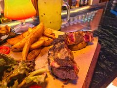 -The Cheebat 锌吧·Bistro(体育西店)