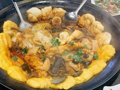-缘福乡村铁锅炖民宿(八达岭店)