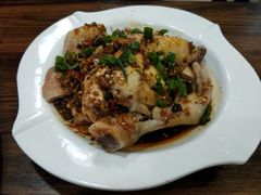 -湖南人家湘菜馆(镇江路店)