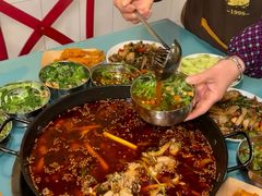 -鸿顺老铁锅美蛙鱼府(解放碑店)