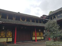 -峨眉山报国寺