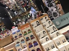 -诚品(信义店)