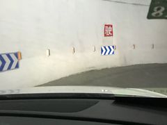 -苏宁电器广场·停车场