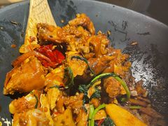 -风光老灶麻辣香锅(大成路翠微百货店)