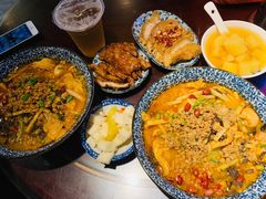 -粉家柳州螺蛳粉(杨宅路店)