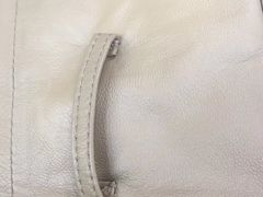 -爱革·洗衣改衣·洗鞋修鞋·洗包修包·奢侈品护理(宝地广场店)