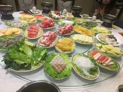 -清真马家美食城•海鲜•青岛菜•火锅(延安三路店)