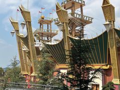 -七彩云南欢乐世界