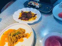 -忘忧草融合私房菜(红鼎国际店)