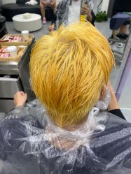 -HAIR HERE造型