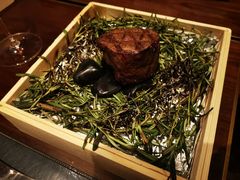 -恰餐厅及酒吧 CHAR Bar & Grill (北京丽都皇冠假日店)