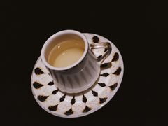乌龙茶赠饮配巧克力-wann lounge 低温慢煮牛排·清吧