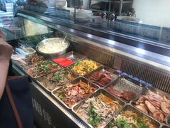 自助取餐区-山林大红·上海大红肠(淮海一店)