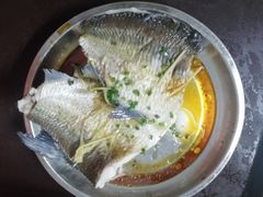 -广客美食坊(丹霞山店)