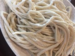 -亿诣蝎府炸酱面羊蝎子火锅(酷车小镇店)