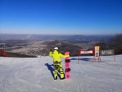 -中旅松花湖滑雪场